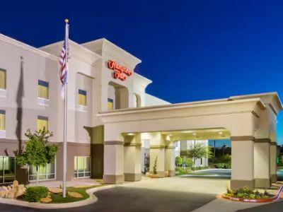 Hampton Inn By Hilton Odessa Exterior photo